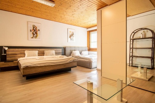 Miraflor Betty by Arosa Holiday image 7