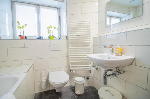 Miraflor Betty by Arosa Holiday image 8